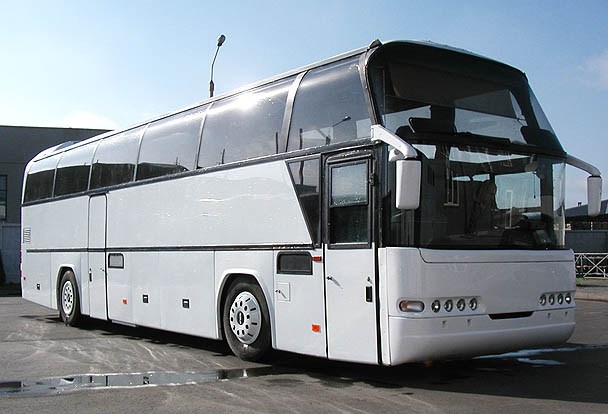 Autobusu īre Neoplan 50 vietas sēdvietas